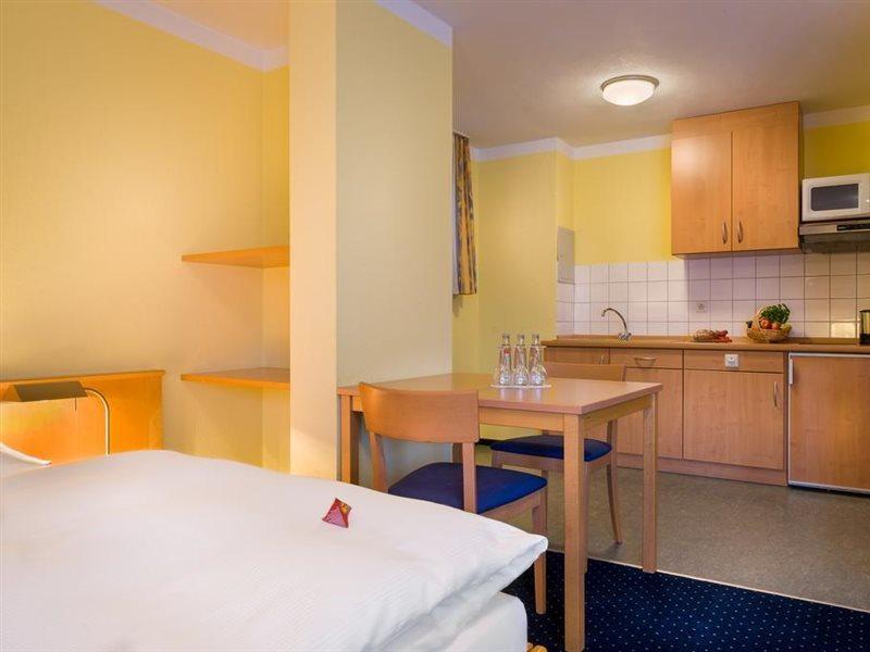 Acora Karlsruhe Zentrum Living The City - Apartments מראה חיצוני תמונה