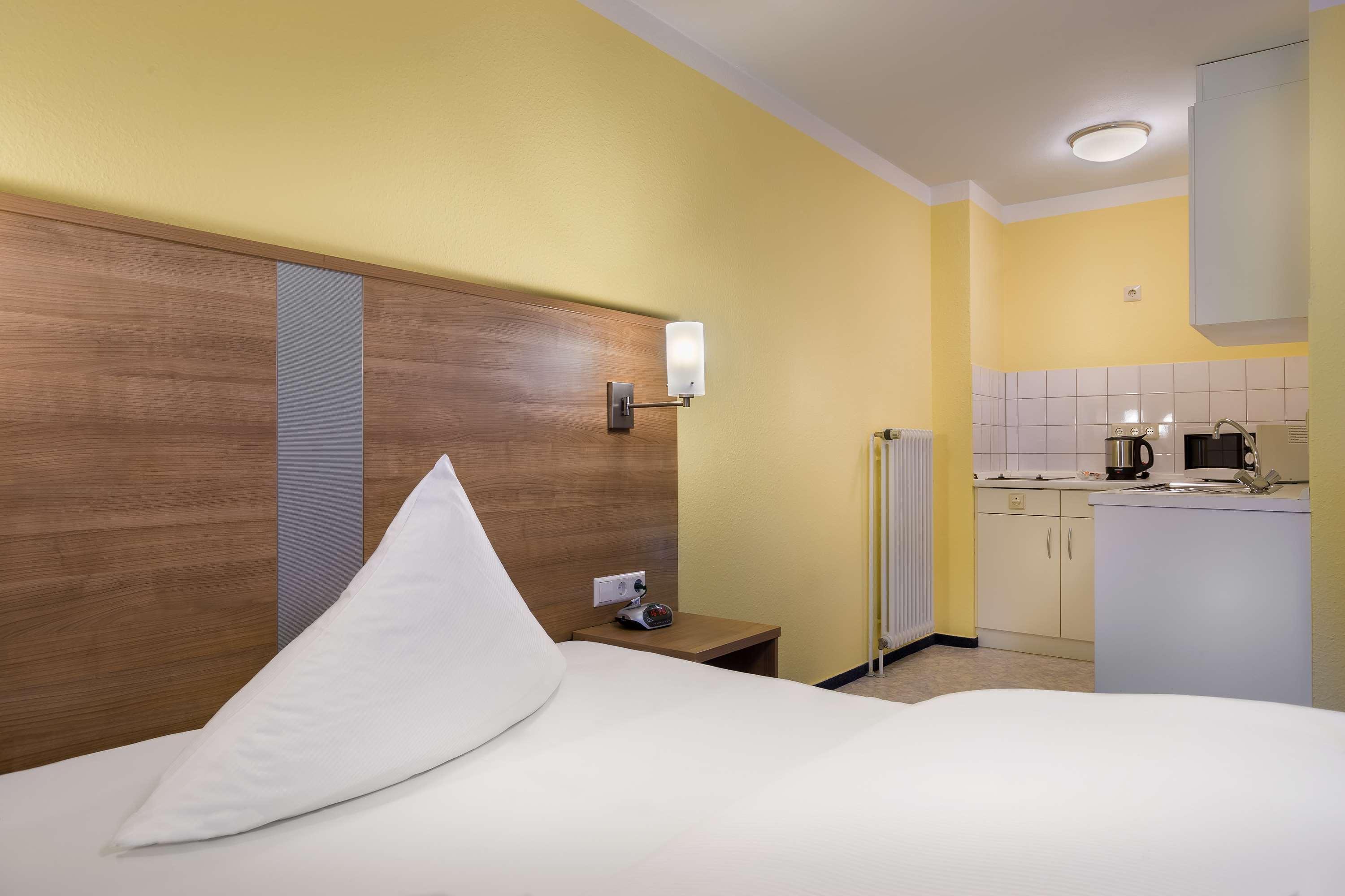 Acora Karlsruhe Zentrum Living The City - Apartments מראה חיצוני תמונה