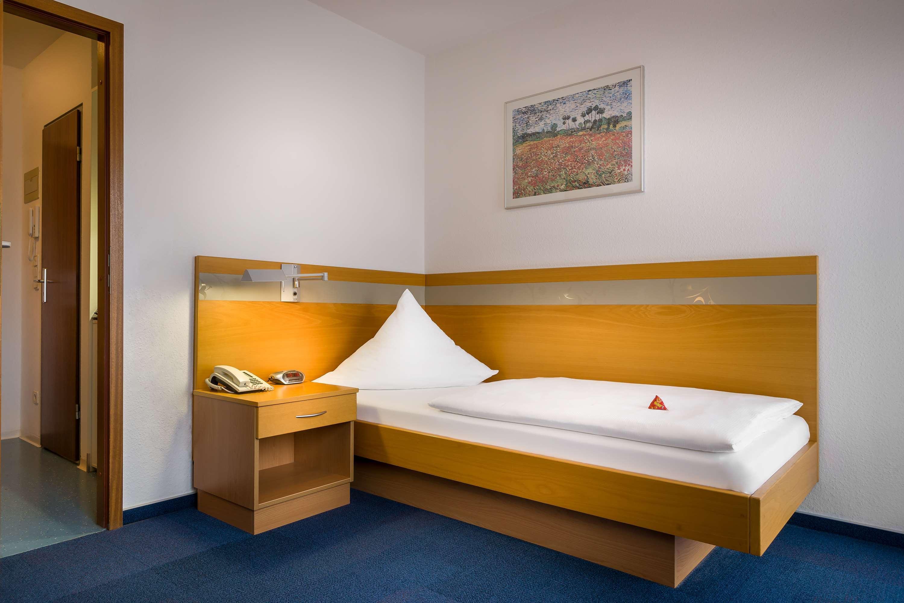 Acora Karlsruhe Zentrum Living The City - Apartments מראה חיצוני תמונה