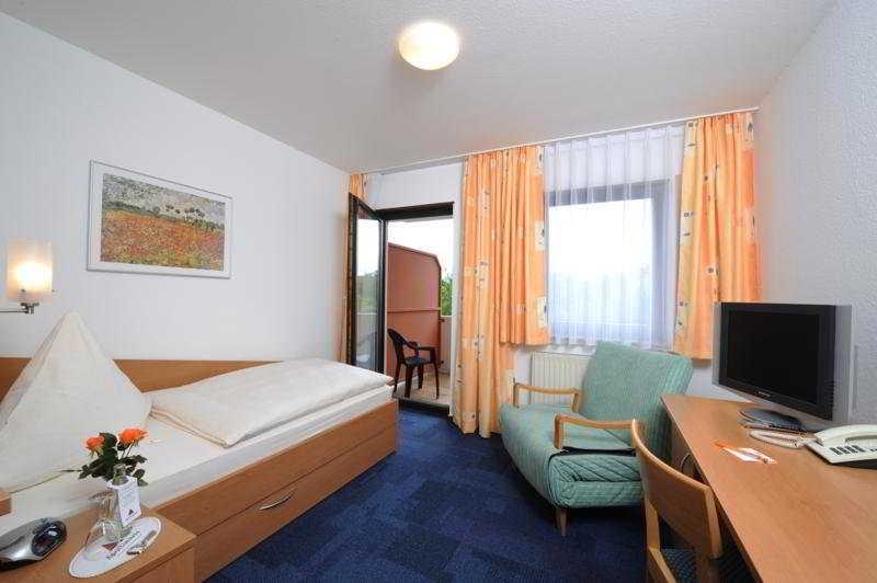 Acora Karlsruhe Zentrum Living The City - Apartments מראה חיצוני תמונה