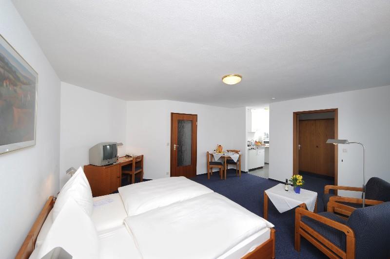 Acora Karlsruhe Zentrum Living The City - Apartments מראה חיצוני תמונה